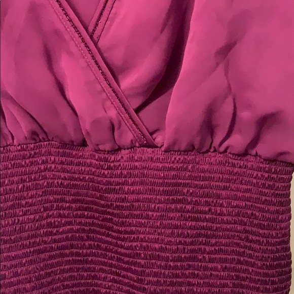 White House Black Market Blouse - Picture 3 of 3